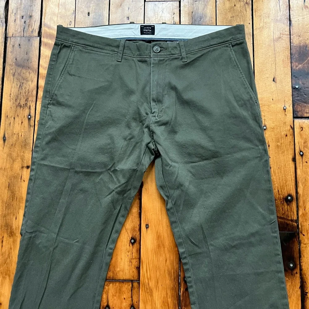 J. Crew Men's Olive Chinos